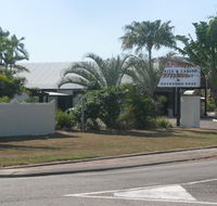 Airport Inn Townsville - Holiday Cairns