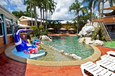 Cairns New Chalon - Holiday Cairns 2