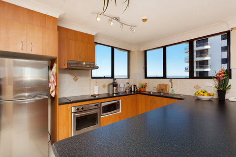 Apartment 27 Aristocrat Apartments - Holiday Cairns 2