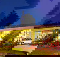 Eureka Lodge Motel - Holiday Cairns