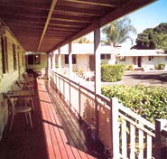 Bottle Tree Gardens Motel - Holiday Cairns