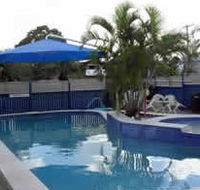 Raceways Motel - Holiday Cairns