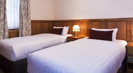 Rydges Hobart - Holiday Cairns 3