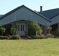 Jacaranda Country Lodge - Holiday Cairns