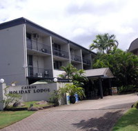 Cairns Holiday Lodge - Holiday Cairns