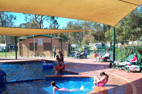 Echuca Caravan Park - Holiday Cairns 1