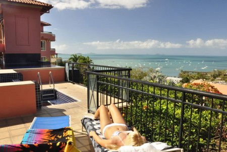 Martinique Whitsunday - Holiday Cairns 2