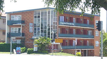 Kingsford Riverside Inn - Holiday Cairns 0