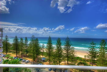 Solnamara Beachfront Apartments - Holiday Cairns 5