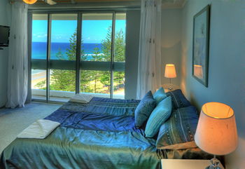 Solnamara Beachfront Apartments - Holiday Cairns 7