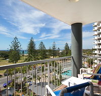 Sandpiper Apartments Broadbeach - Holiday Cairns