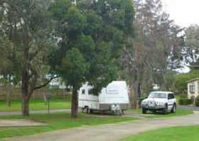 Barwon River Tourist Park - Holiday Cairns 3