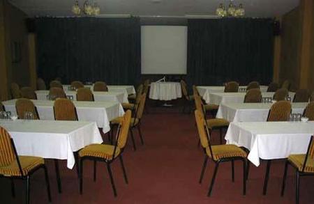 International Motor Inn - Holiday Cairns 3