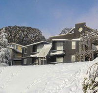 Kilimanjaro Ski Apartments - Holiday Cairns