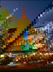 O'Malleys Hotel - Holiday Cairns 0