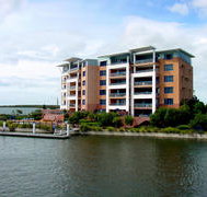 The Jetty Apartments - Holiday Cairns