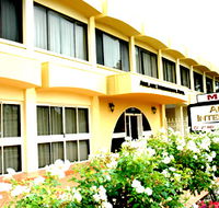 Adelaide International Motel - Holiday Cairns
