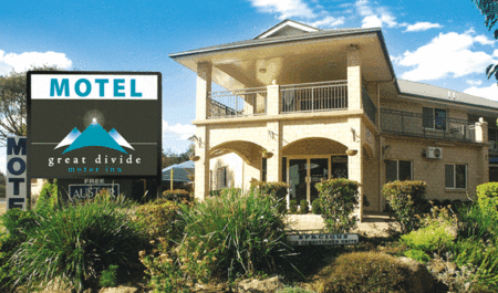 Great Divide Motor Inn - Holiday Cairns