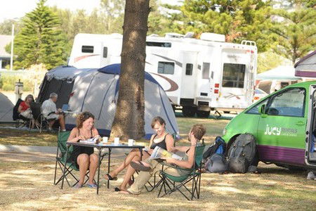 BIG4 Sydney Lakeside Holiday Park - Holiday Cairns 0