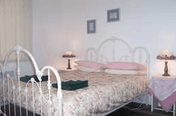Bicheno Gaol Cottages - Holiday Cairns