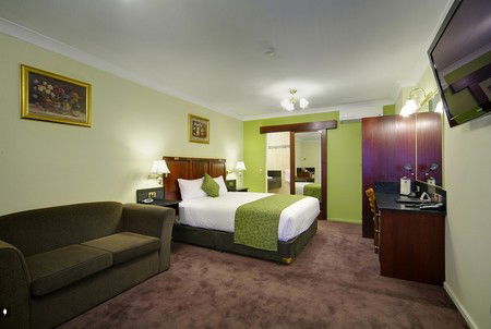 Comfort Inn And Suites Georgian Albury - Holiday Cairns 1