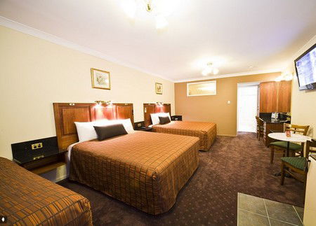 Comfort Inn And Suites Georgian Albury - Holiday Cairns 4