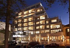 Radisson Kestrel Hotel On Manly Beach - Holiday Cairns 0