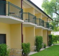 St. Marys Park View Motel - Holiday Cairns