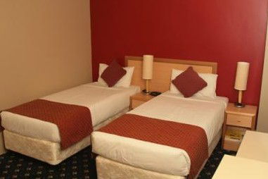 Hotel Coronation - Holiday Cairns 3