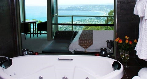 Arthurs Views - Bed & Breakfast Retreat - Holiday Cairns 7