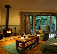 Clouds Of Montville Mountain Resort Motel - Holiday Cairns