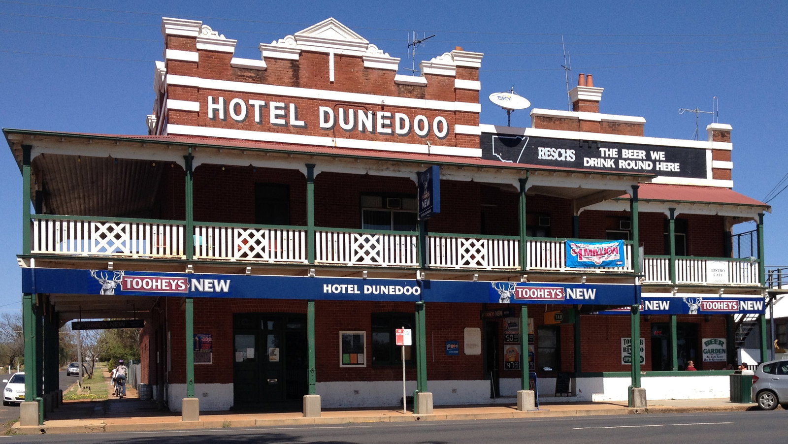 Dunedoo NSW Holiday Cairns