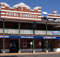 Dunedoo Hotel - Holiday Cairns