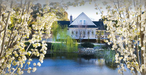 Lakehouse Beechworth - Holiday Cairns 0