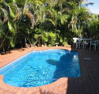 Royal Hotel Resort - Holiday Cairns