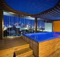 Clarion Hotel Soho - Holiday Cairns
