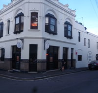 The London Hotel - Holiday Cairns