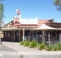 National Hotel - Holiday Cairns