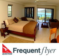 Waterfront Whitsunday Retreat - Holiday Cairns