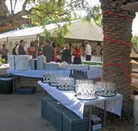 Priory Hotel - Holiday Cairns