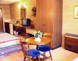 Goldtera Motor Inn - Holiday Cairns 3