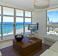 Hi Surf Beachfront Resort Apartments - Holiday Cairns