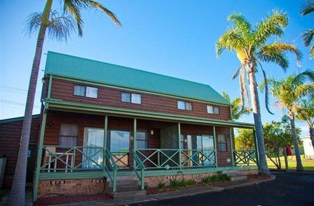 Beach Haven - Holiday Cairns 0