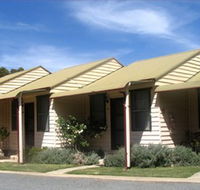 The Village Cabins - Holiday Cairns
