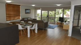 Sanctuary Beach Resort - Holiday Cairns