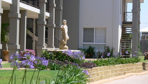 Meridian Resort - Holiday Cairns 7