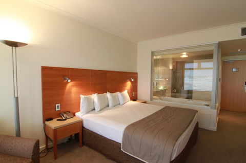 Quality Hotel Gateway Devonport - Holiday Cairns 3