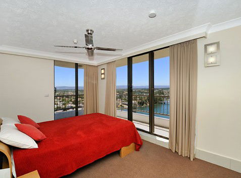 Alexander Holiday Apartments - Holiday Cairns 1