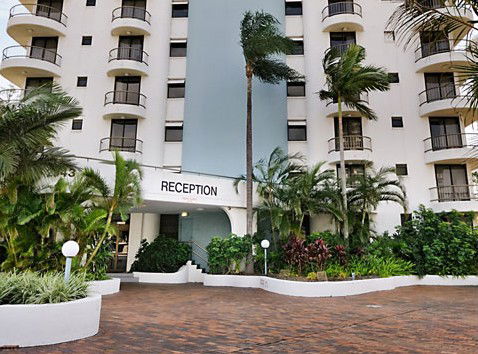 Alexander Holiday Apartments - Holiday Cairns 2