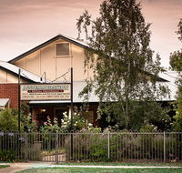 Millies Guesthouse  Serviced Apartments - Holiday Cairns